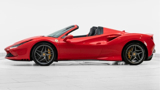 Ferrari F8 (21 Reg) 3.9 V8 Spider Image 2