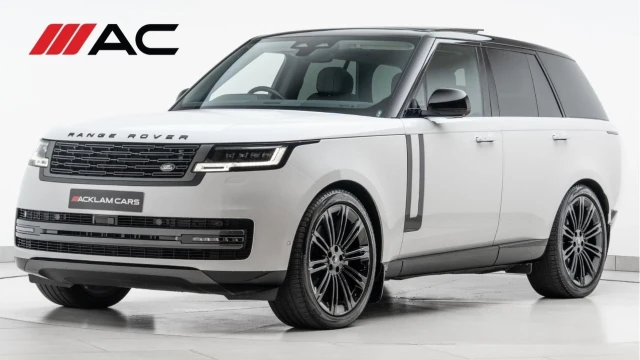 Land Rover Range Rover (72 Reg) 3.0 D350 SE (Shadow Pack) Image 1