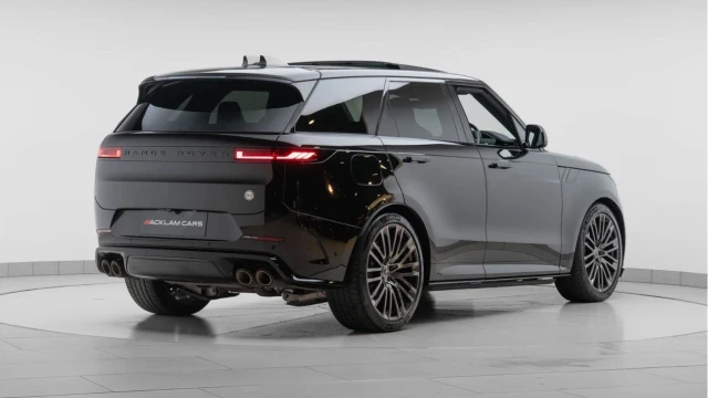 Land Rover Range Rover Sport (24 Reg) 4.4 V8 P635 SV Edition One Image 6
