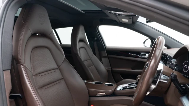 Porsche Panamera (67 Reg) 2.9 V6 4S Sport Turismo Image 3