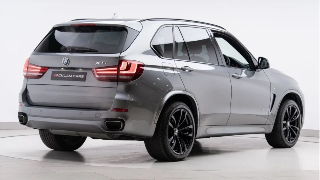 BMW X5 (18 Reg) 4.4 V8 50i M Sport (7 Seat) Image 6