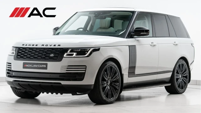 Land Rover Range Rover (70 Reg) 3.0 SDV6 Vogue (Black Pack) Image 1