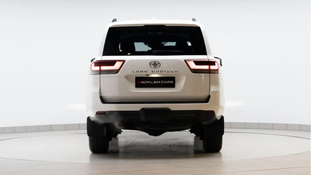 Toyota Land Cruiser (24 Reg) 300 3.3D V6 VX (7 Seat) Image 5