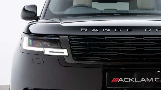 Land Rover Range Rover (23 Reg) 3.0 P400 HSE (Shadow Pack) Image 8