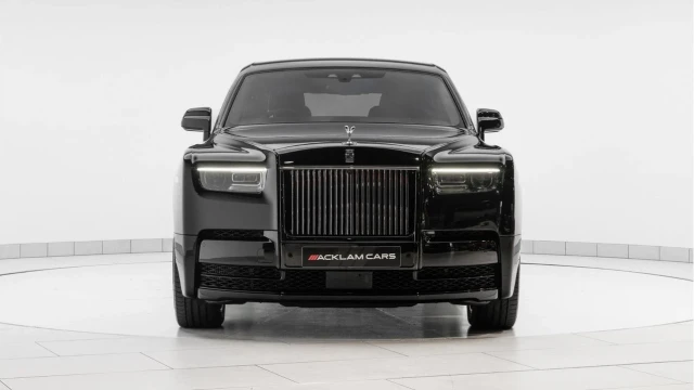 Rolls-Royce Phantom (74 Reg) 6.75 V12 VIII Series II Image 8
