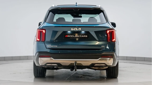 Kia Sorento (24 Reg) 4 2.2CRDI AWD (7 Seat) Image 7
