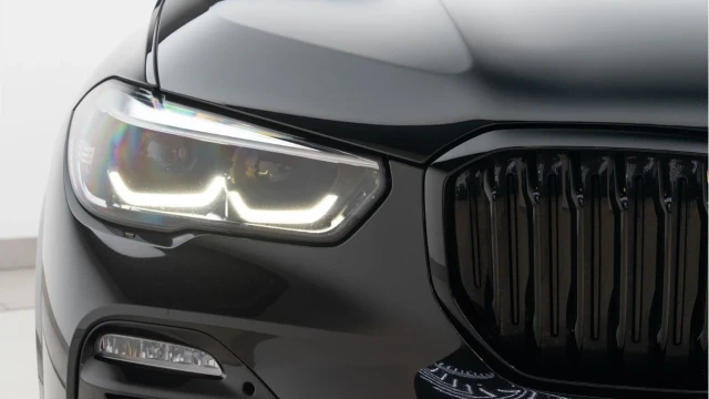 BMW X5 (21 Reg) 3.0 30D M Sport xDrive Image 8