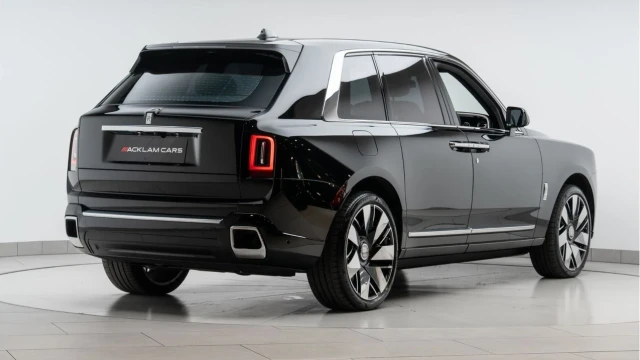 Rolls-Royce Cullinan (25 Reg) 6.75 V12 Series II Image 7