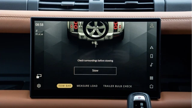 Land Rover Defender (23 Reg) 90 3.0 D300 X Image 7