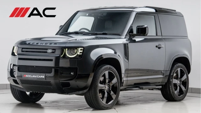 Land Rover Defender (72 Reg) 90 3.0 D250 SE Hard Top Commercial (+VAT) Image 1