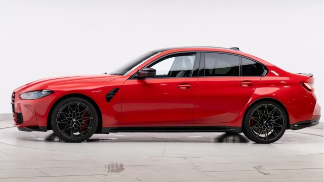 BMW M3 (71 Reg) 3.0 Competition Image 4