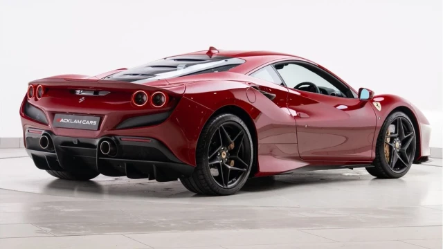 Ferrari F8 (21 Reg) 3.9 V8 Tributo (Atelier) Image 7
