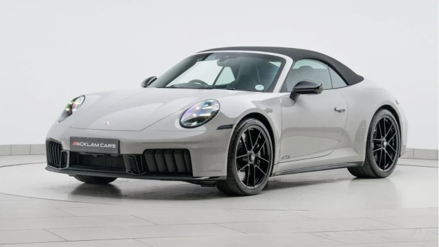 Porsche 911 (25 Reg) 3.6 Carrera 4 GTS PDK Convertible (992.2) Image 2