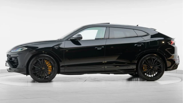 Lamborghini Urus (25 Reg) 4.0 V8 SE Hybrid Image 4