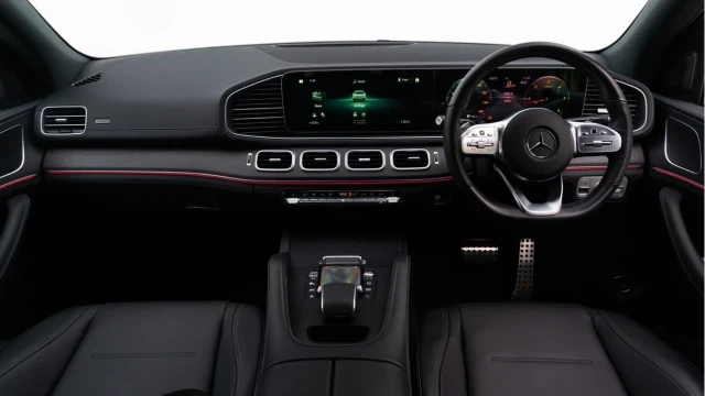 Mercedes-Benz GLE Class (72 Reg) GLE400 2.9D AMG Line Premium 4Matic Image 2