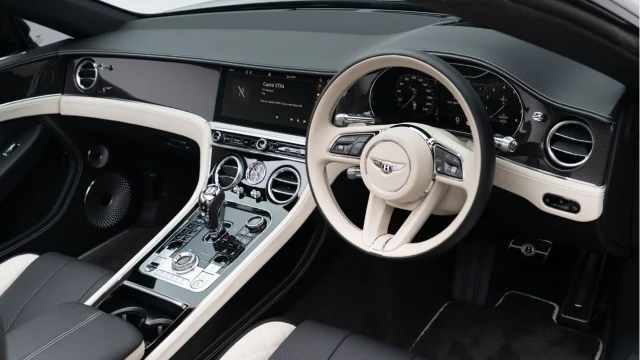 Bentley Continental (24 Reg) 4.0 V8 GTC S Convertible Image 3