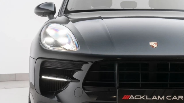 Porsche Macan (70 Reg) 2.9 GTS PDK Image 8