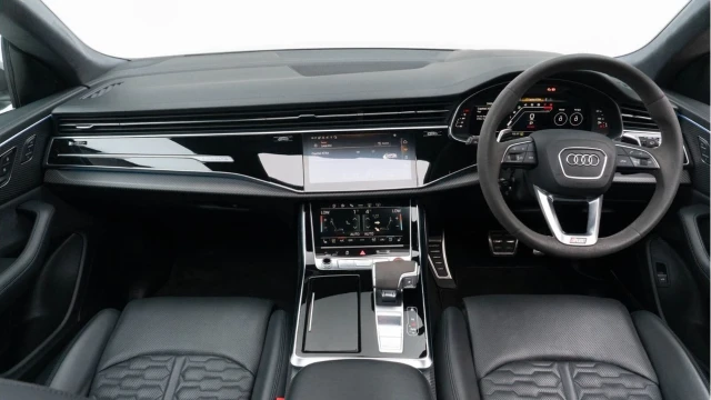 Audi RSQ8 (23 Reg) 4.0TFSI Vorsprung Quattro Image 2