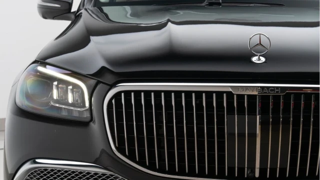 Mercedes-Benz Gls (73 Reg) Maybach GLS600 4.0 V8 4Matic (VAT Q) Image 8