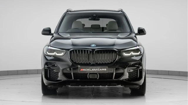 BMW X5 (23 Reg) 3.0 45e M Sport xDrive Hybrid Image 4
