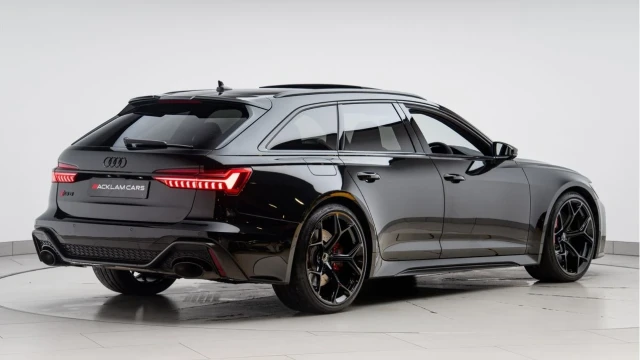 Audi RS6 (24 Reg) 4.0TFSI V8 Performance Carbon Vorsprung Quattro Image 6