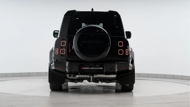 Land Rover Defender (25 Reg) 90 3.0 D250 S Hard Top Commercial (3 Seat) (+VAT) Image 6