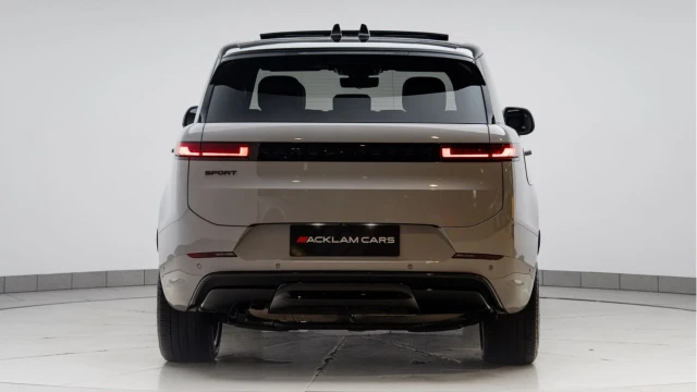 Land Rover Range Rover Sport (73 Reg) 3.0 D350 Autobiography (Black Pack) Image 7