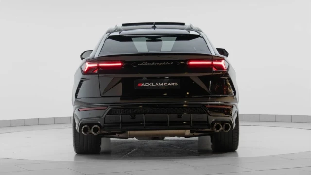 Lamborghini Urus (72 Reg) 4.0 V8 (Akrapovic) Image 5