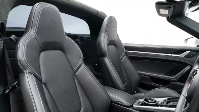 Porsche 911 (22 Reg) 3.0 Targa 4 S Image 3