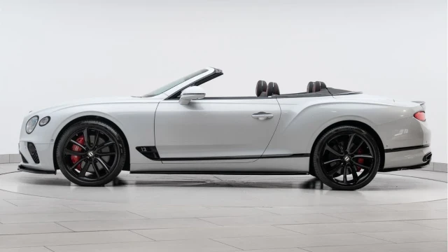 Bentley Continental (19 Reg) 6.0 W12 Convertible (Mulliner) Image 5