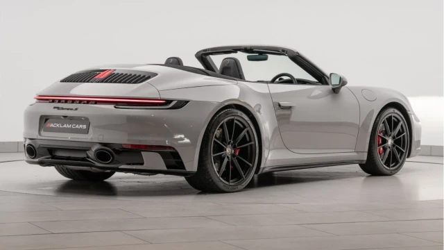 Porsche 911 (73 Reg) 3.0 Carrera S PDK Convertible Image 7