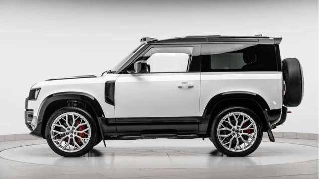 Land Rover Defender (74 Reg) 90 3.0 D350 S (Bespoke) (VAT Q) Image 5