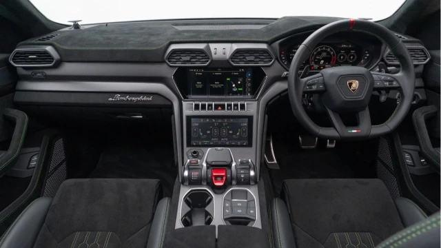 Lamborghini Urus (24 Reg) 4.0 V8 Performante Image 2