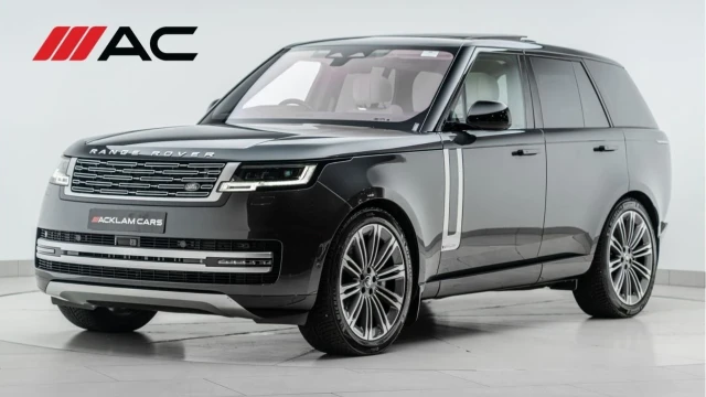 Land Rover Range Rover (72 Reg) 4.4 V8 P530 Autobiography Image 1