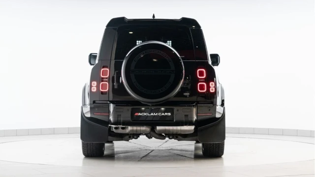 Land Rover Defender (74 Reg) 90 3.0 D250 S Hard Top Commercial (3 Seat) (Obsidian) (+VAT) Image 7
