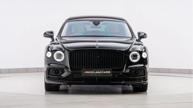Bentley Flying Spur (22 Reg) 2.9 V6 Flying Spur Hybrid (Mulliner) Image 7