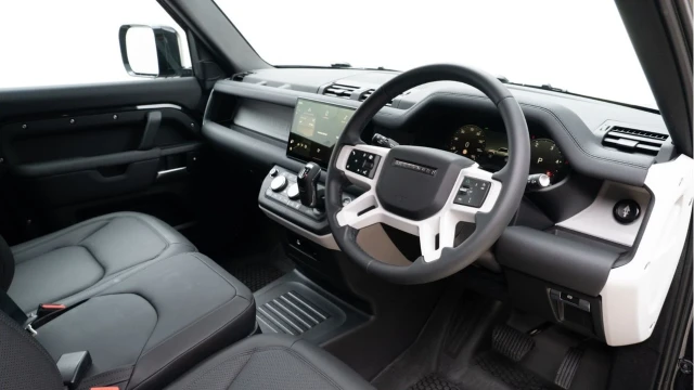 Land Rover Defender (74 Reg) 90 3.0 D250 S Hard Top Commercial (3 Seat) (Bespoke URBAN) (+VAT) Image 2