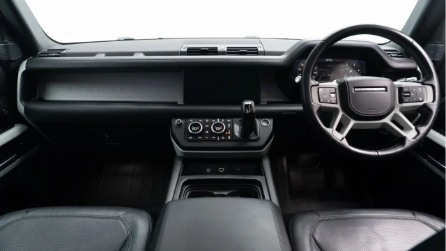 Land Rover Defender (70 Reg) 110 2.0 D240 HSE (7 Seat) Image 2