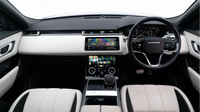 Land Rover Range Rover Velar (21 Reg) 3.0 D300 R-Dynamic SE Image 2