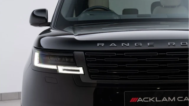 Land Rover Range Rover (73 Reg) 3.0 D350 HSE (Shadow Pack) Image 8