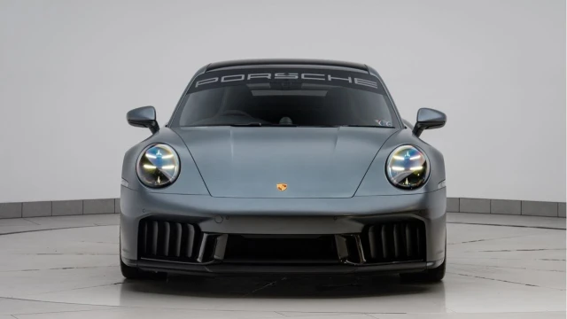 Porsche 911 (25 Reg) 3.6 Carrera GTS Coupe (992.2) Image 4
