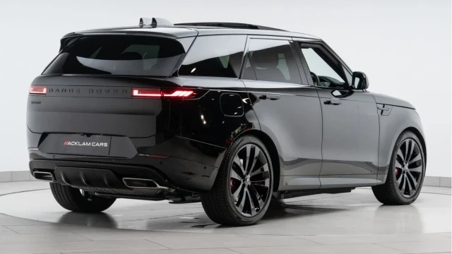 Land Rover Range Rover Sport (24 Reg) 3.0 P460e Autobiography Hybrid (Black Pack) Image 5