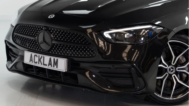 Mercedes-Benz C Class (22 Reg) C300 2.0D AMG Line Premium Plus Image 4