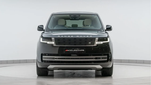Land Rover Range Rover (74 Reg) 3.0 D350 HSE Image 7