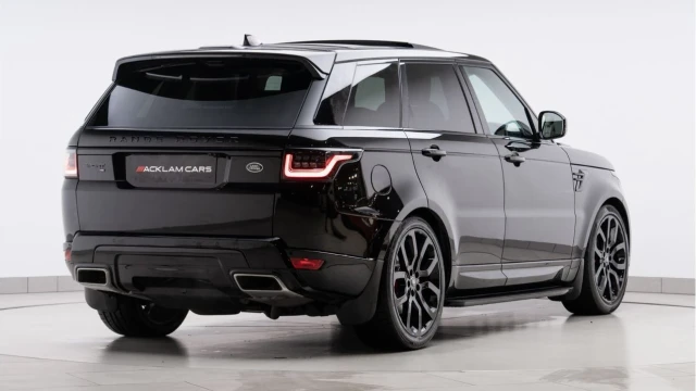Land Rover Range Rover Sport (20 Reg) 3.0 SDV6 HSE Dynamic (Black Pack) Image 6