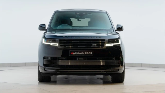 Land Rover Range Rover (73 Reg) 4.4 V8 P615 SV (LWB) (SV Intrepid) Image 7