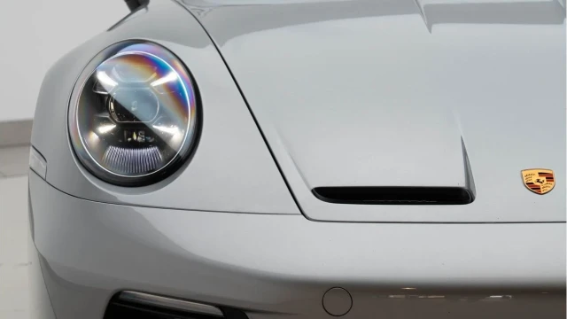 Porsche 911 (74 Reg) 4.0 S/T Coupe Image 8