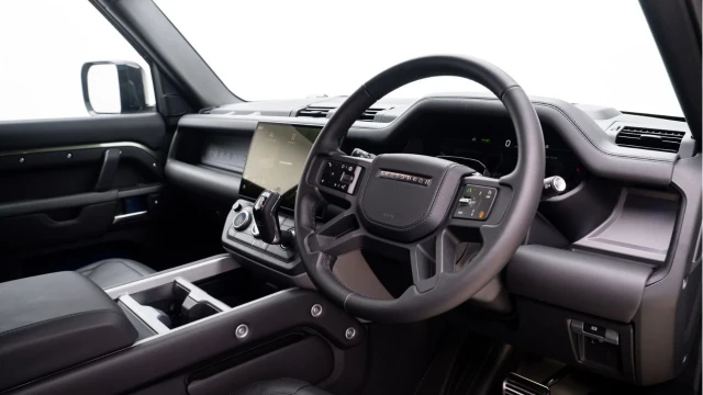 Land Rover Defender (75 Reg) 110 3.0 D350 X Hard Top Commercial Hard Top Commercial (+VAT) Image 2