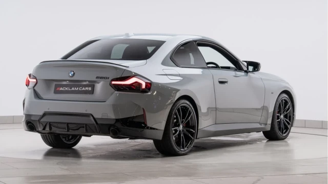 BMW 2 Series (23 Reg) 220i 2.0 M Sport Image 6