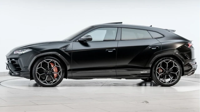 Lamborghini Urus (73 Reg) 4.0 V8 Performante Image 4